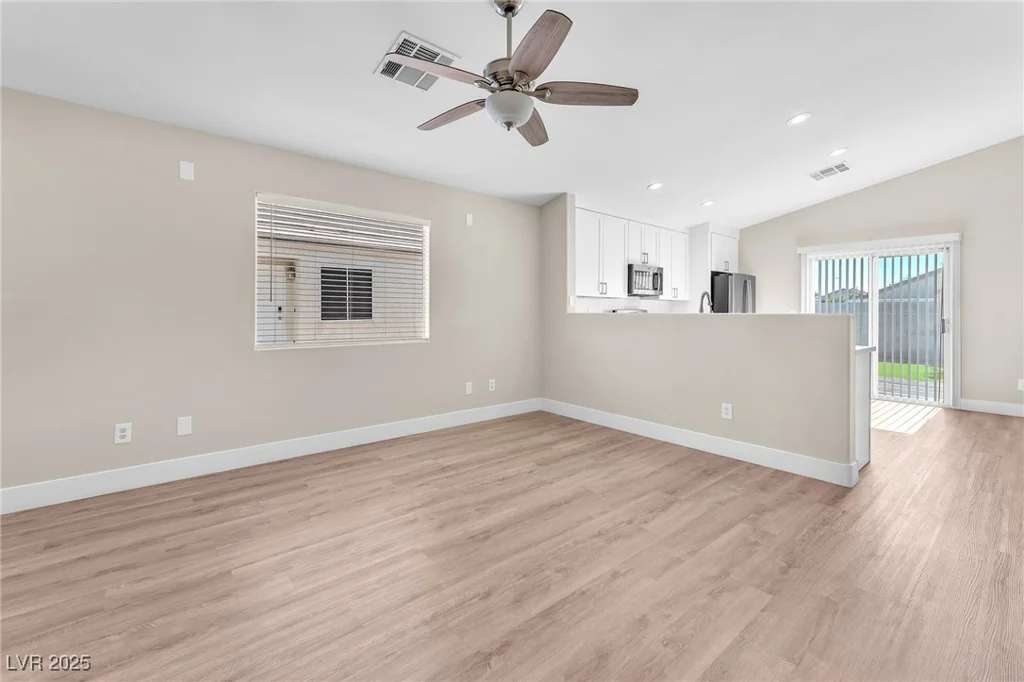 5912 Kentlands, Las Vegas, NV 89130