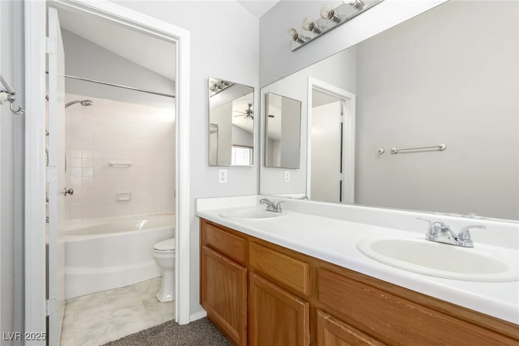 6112 Grape Blossom, Las Vegas, NV 89142