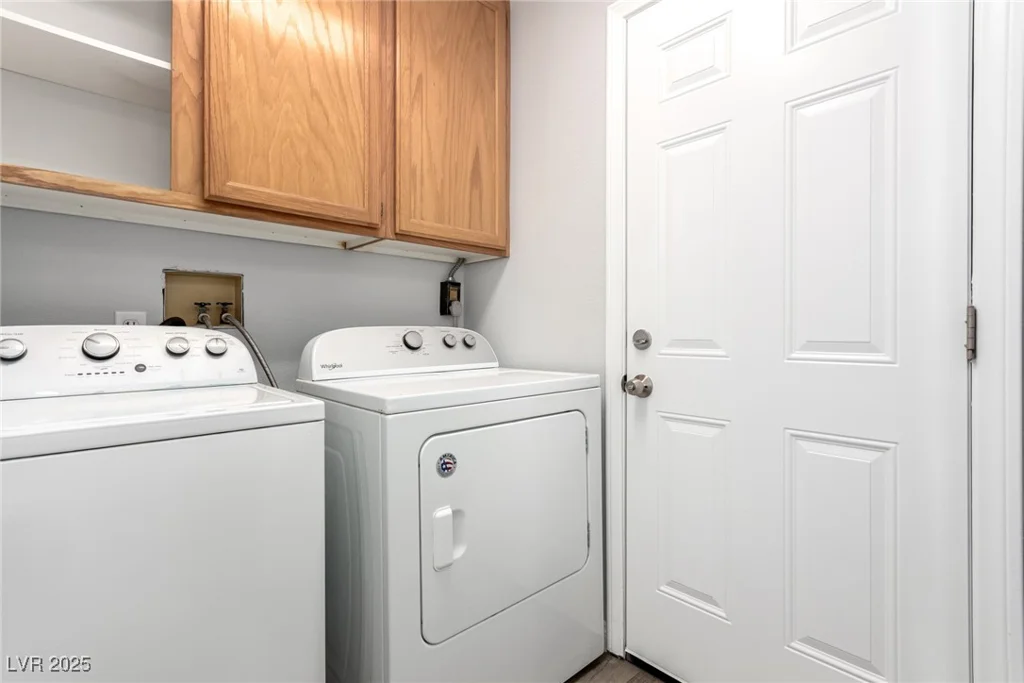 6112 Grape Blossom, Las Vegas, NV 89142