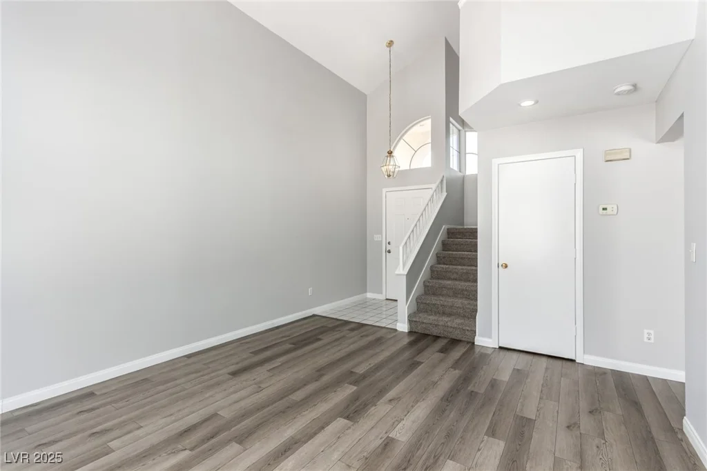 6112 Grape Blossom, Las Vegas, NV 89142