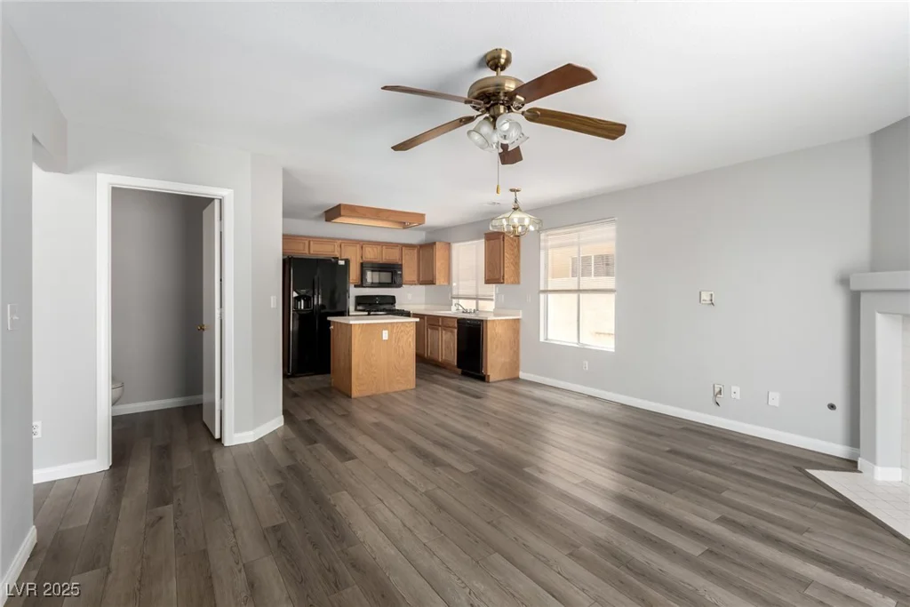 6112 Grape Blossom, Las Vegas, NV 89142