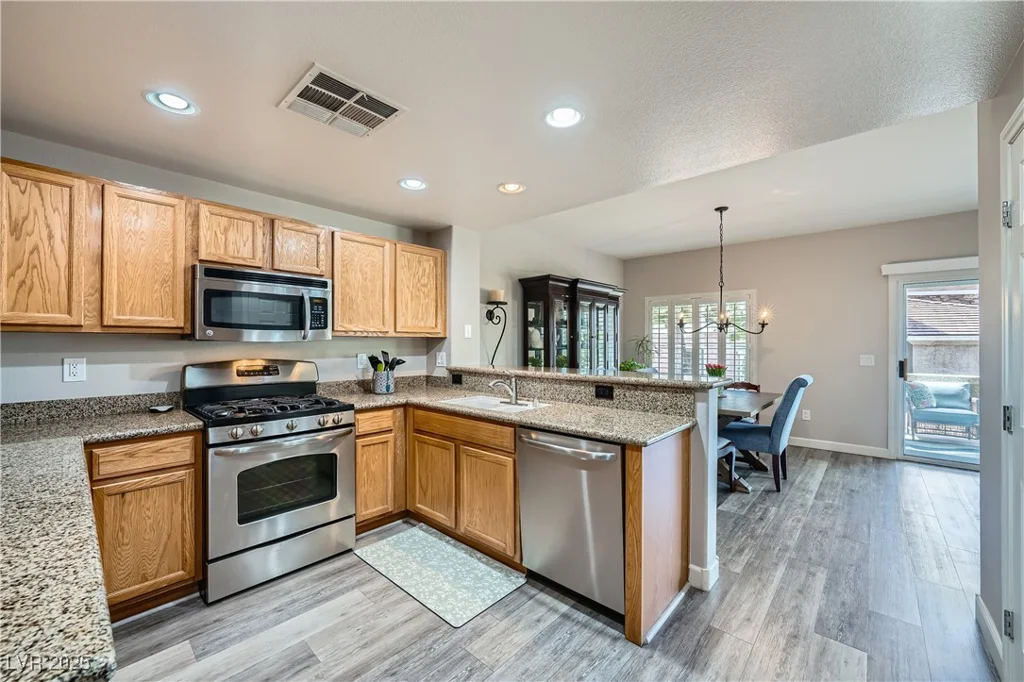 10809 Garden Mist, Las Vegas, NV 89135