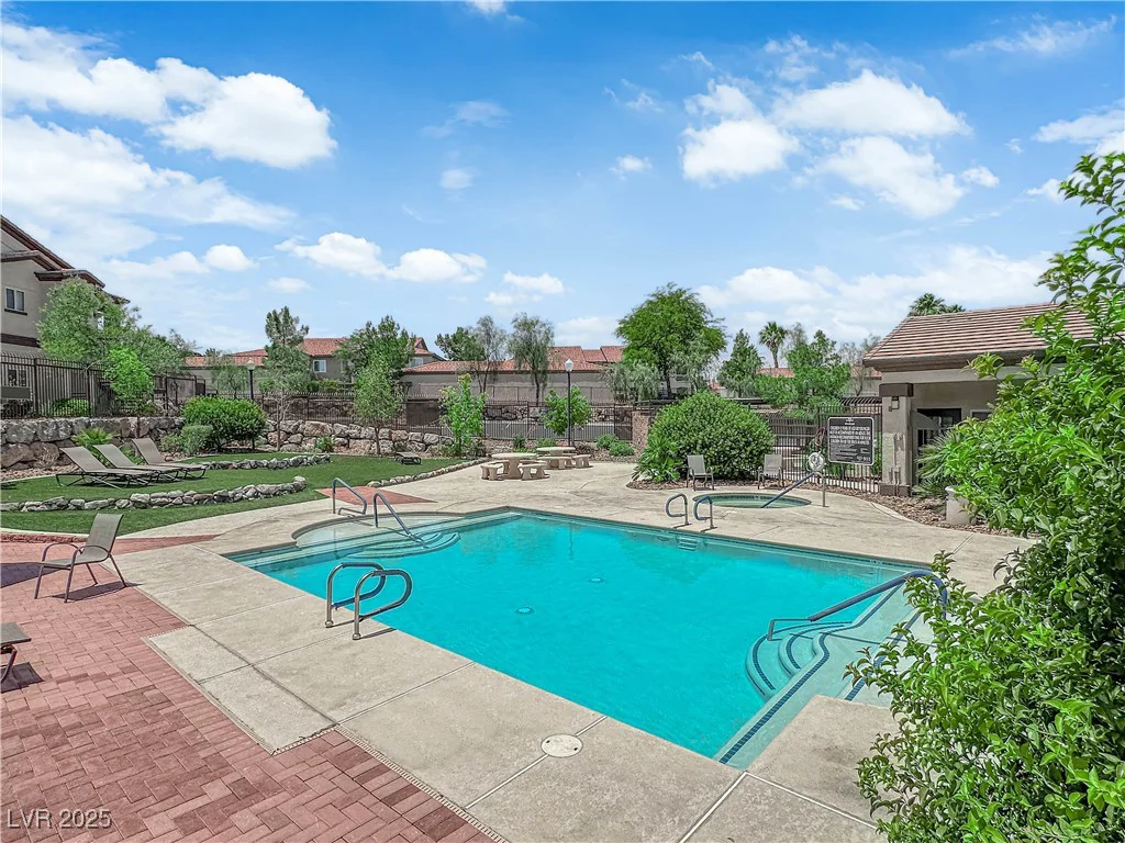 2291 Horizon Ridge, Henderson, NV 89052