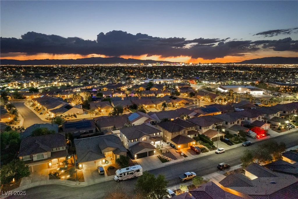387 Hoskins, Henderson, NV 89012