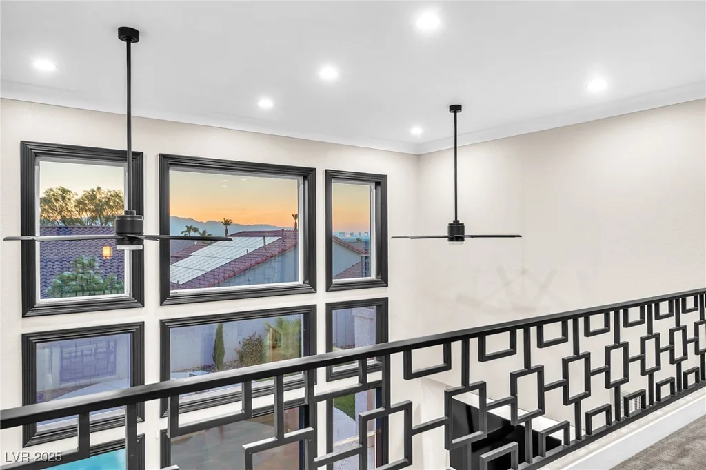 387 Hoskins, Henderson, NV 89012