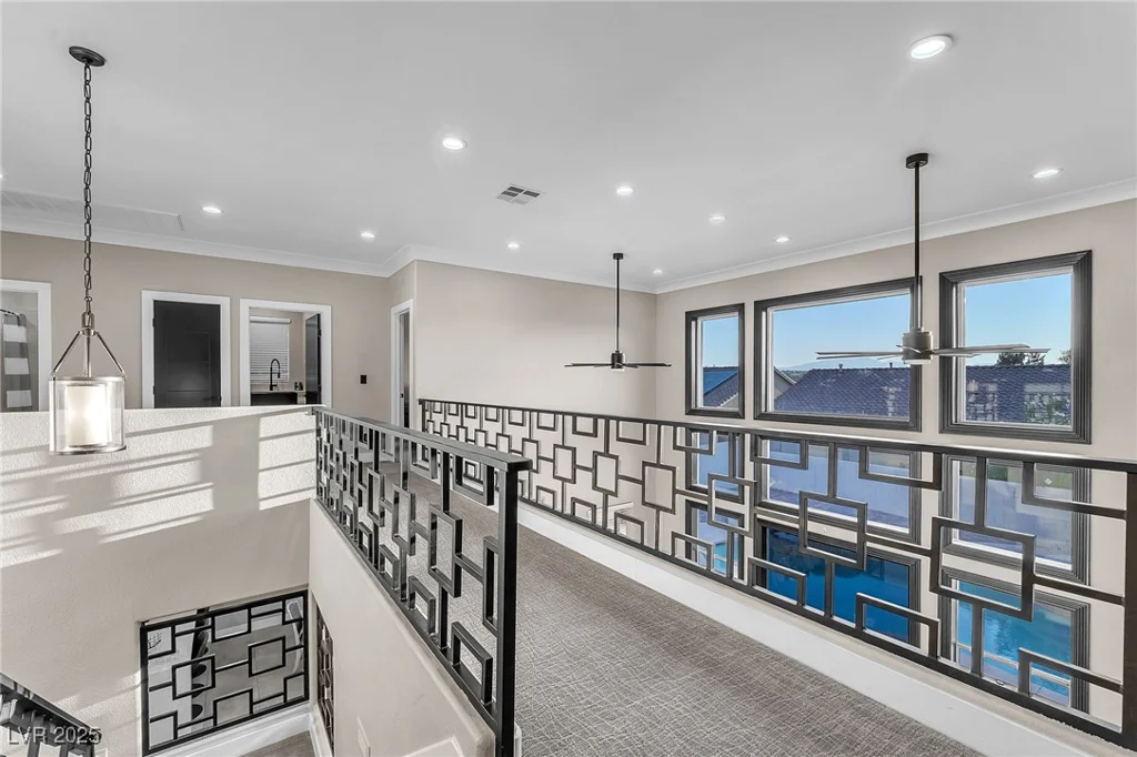 387 Hoskins, Henderson, NV 89012