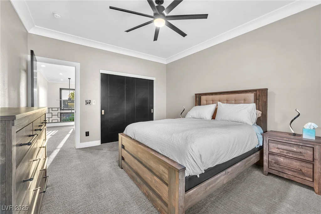 387 Hoskins, Henderson, NV 89012