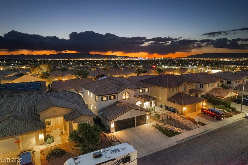 387 Hoskins, Henderson, NV 89012