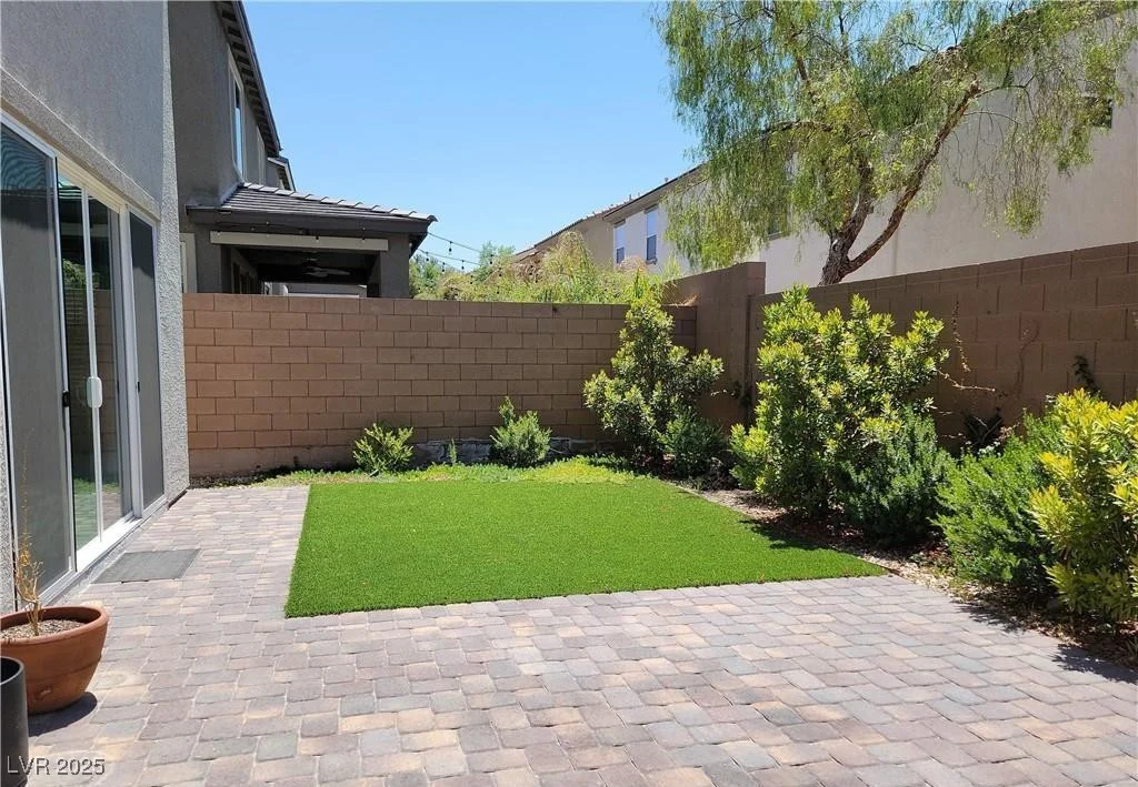 8133 Hafner, Las Vegas, NV 89178