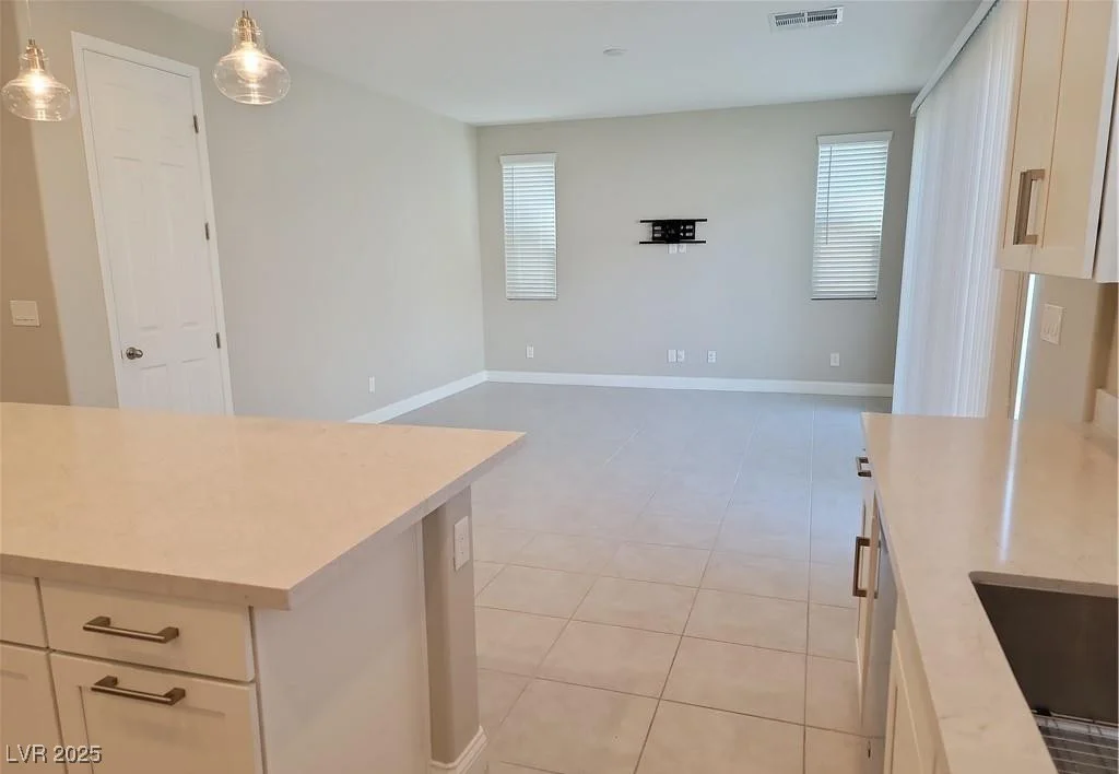 8133 Hafner, Las Vegas, NV 89178