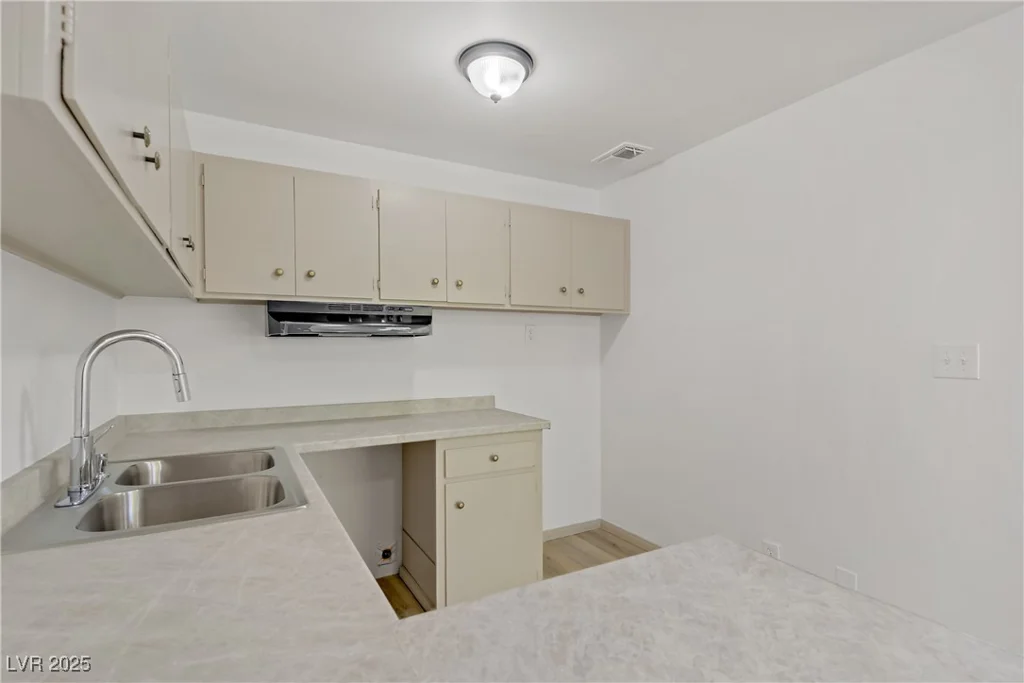 304 Orland, Las Vegas, NV 89107