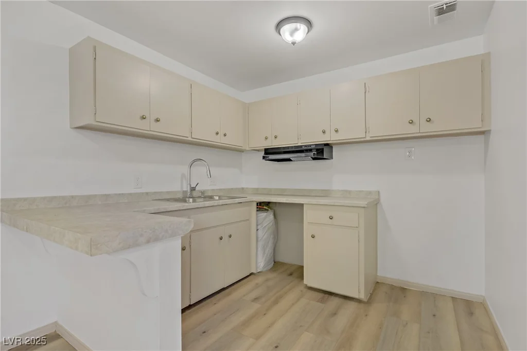 304 Orland, Las Vegas, NV 89107