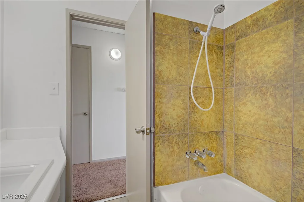 304 Orland, Las Vegas, NV 89107