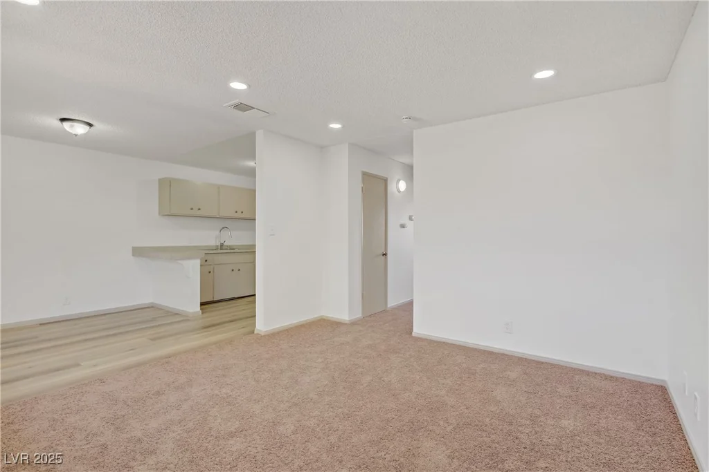 304 Orland, Las Vegas, NV 89107