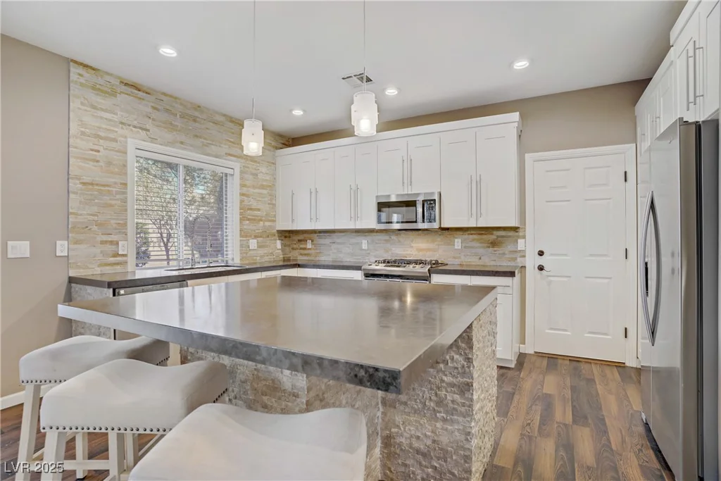 3420 Lockport, Las Vegas, NV 89129