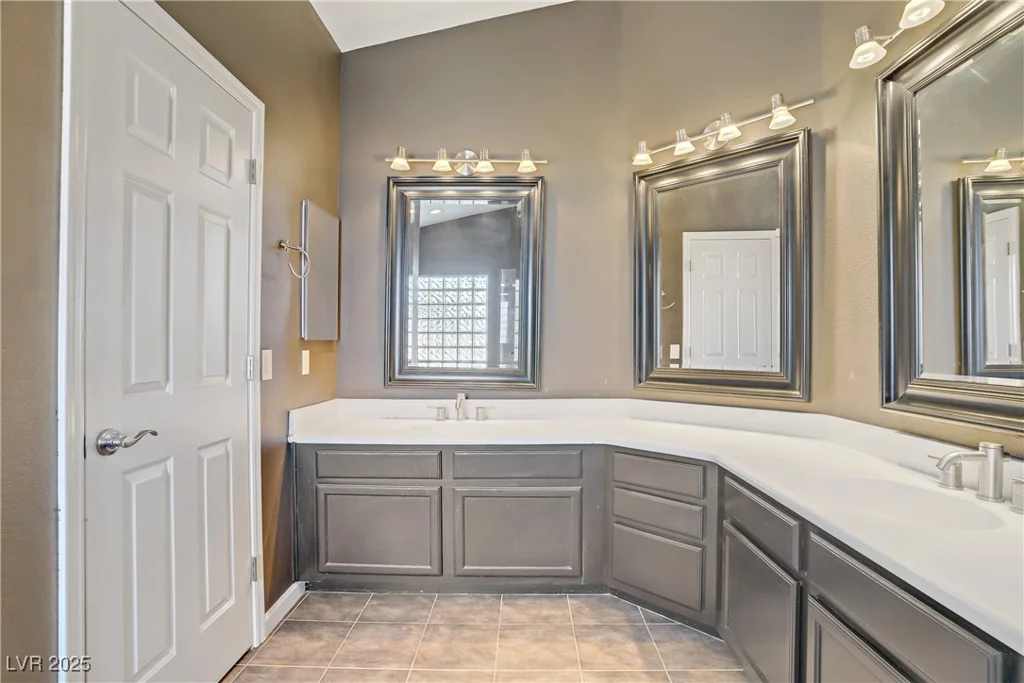 3420 Lockport, Las Vegas, NV 89129
