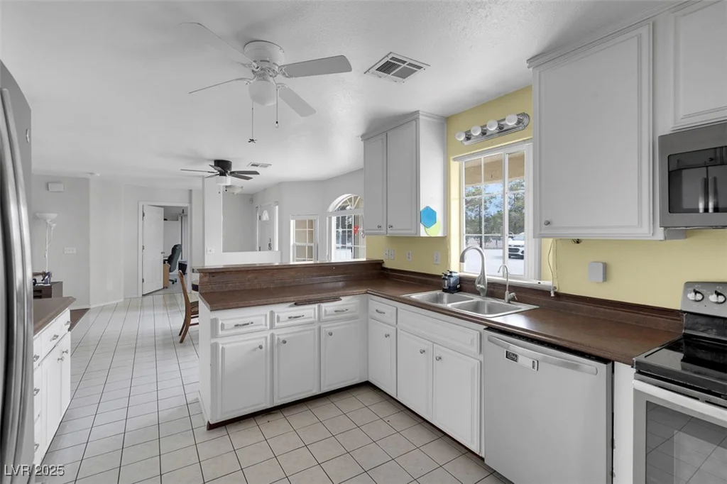 1800 Red Rock, Pahrump, NV 89048