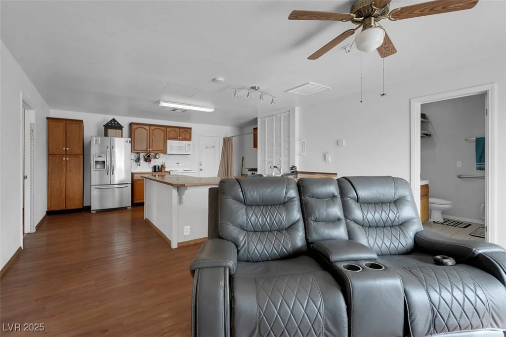 1800 Red Rock, Pahrump, NV 89048