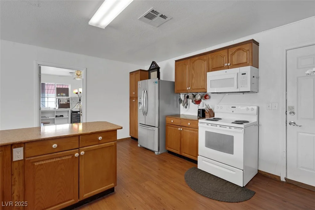 1800 Red Rock, Pahrump, NV 89048