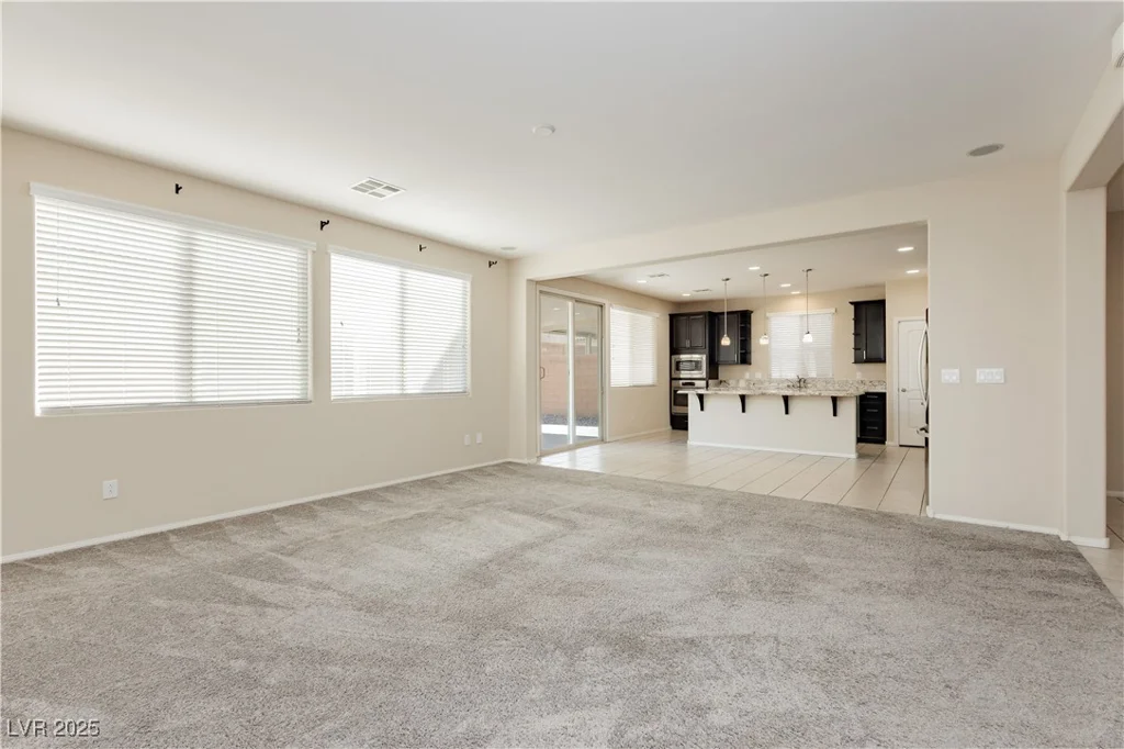 1633 Dornie, North Las Vegas, NV 89084