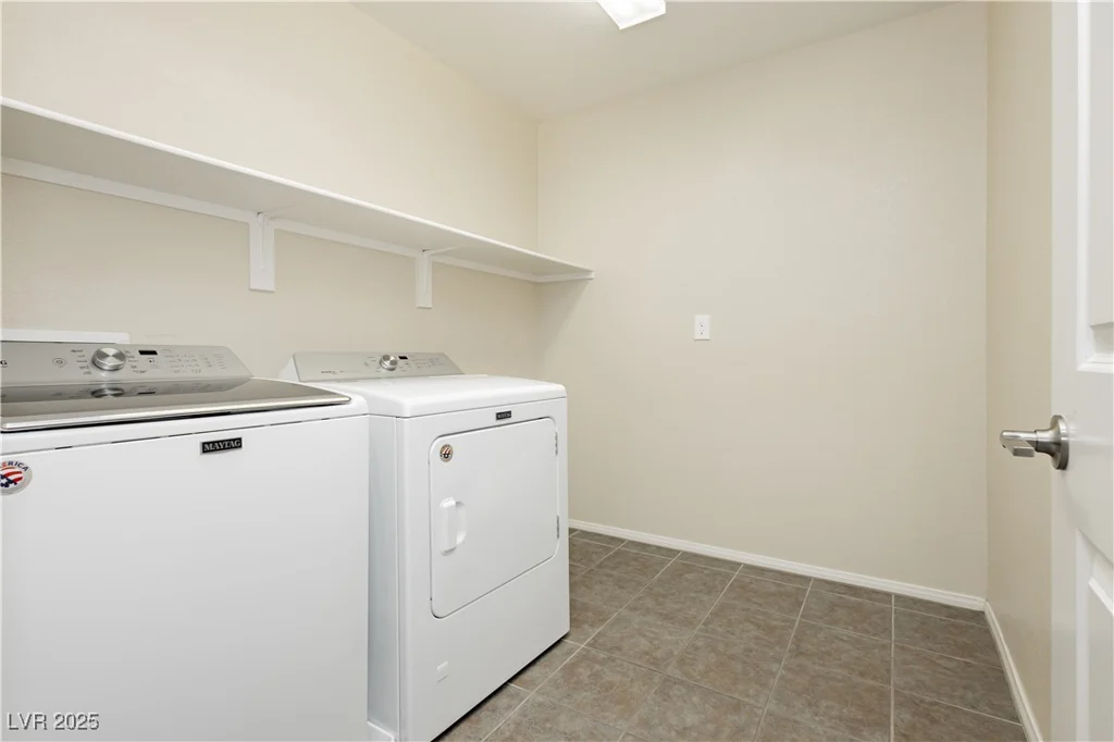 1633 Dornie, North Las Vegas, NV 89084