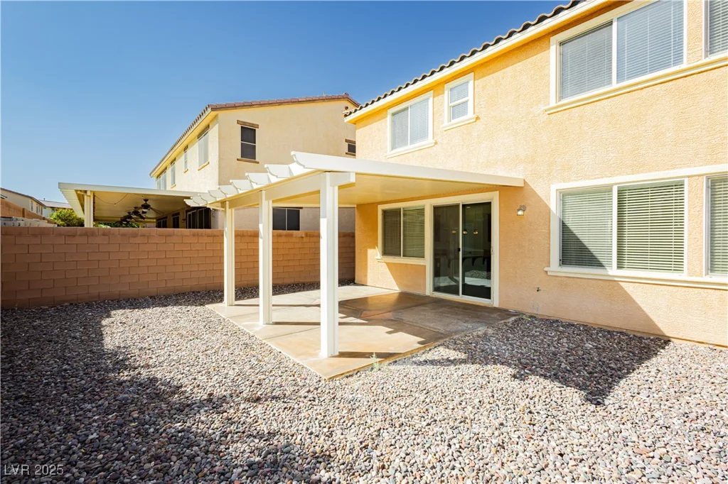1633 Dornie, North Las Vegas, NV 89084