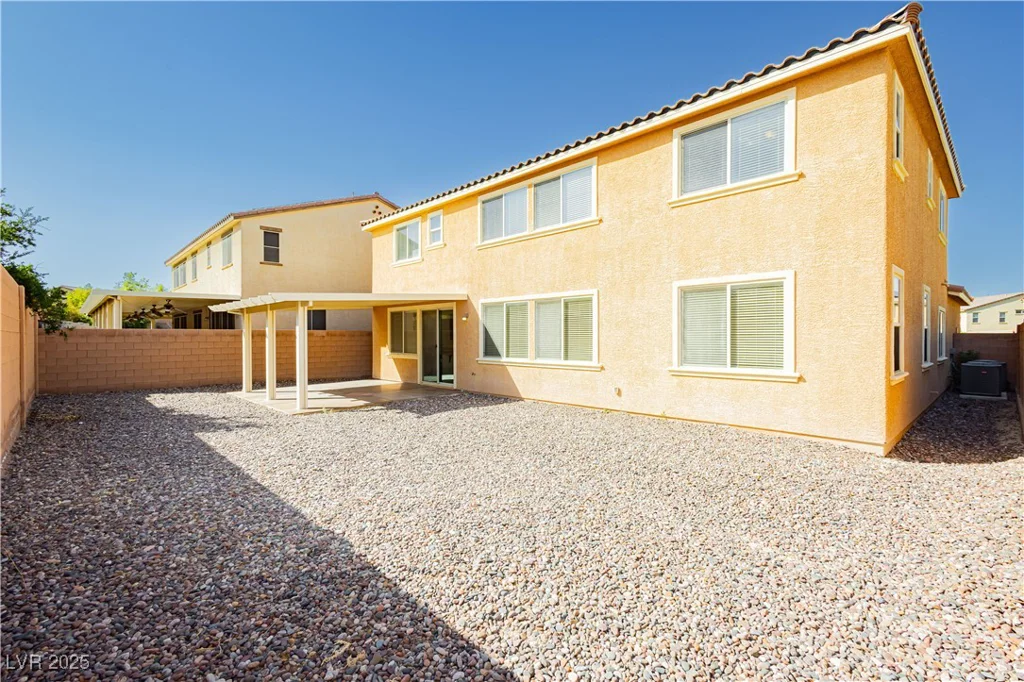1633 Dornie, North Las Vegas, NV 89084