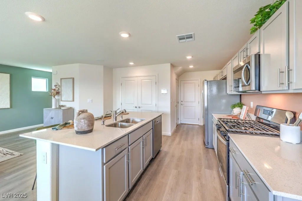 10434 LUNA MEZZO ST, Las Vegas, NV 89141