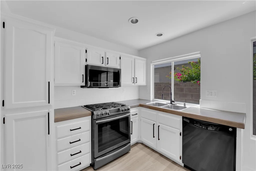 21 Rue De Degas, Henderson, NV 89074