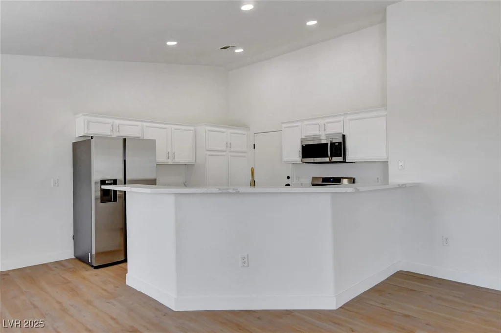 2050 Los Feliz, Las Vegas, NV 89156