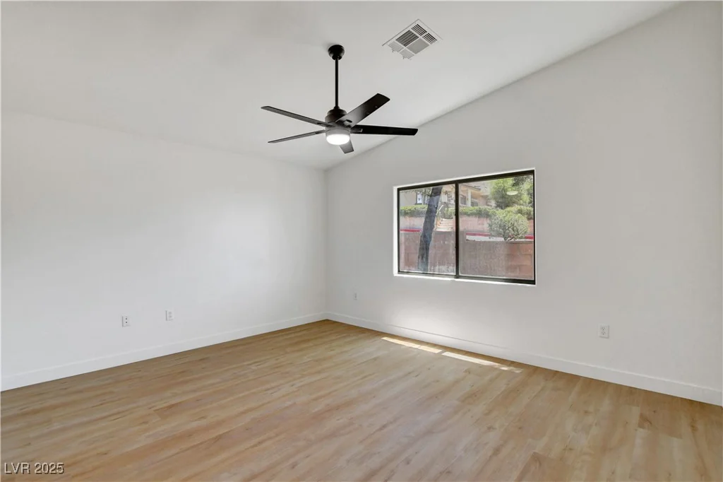 2050 Los Feliz, Las Vegas, NV 89156