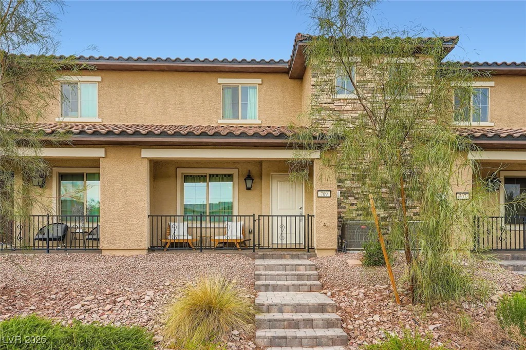 709 Pickled Pepper, Henderson, NV 89011