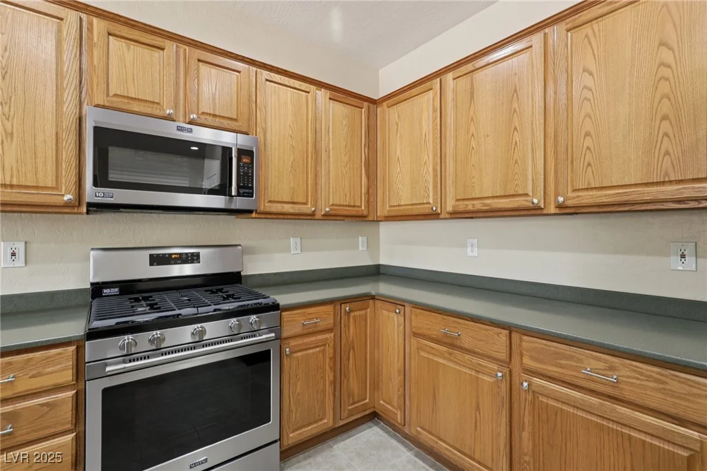 2555 Moonlight Valley, Henderson, NV 89044