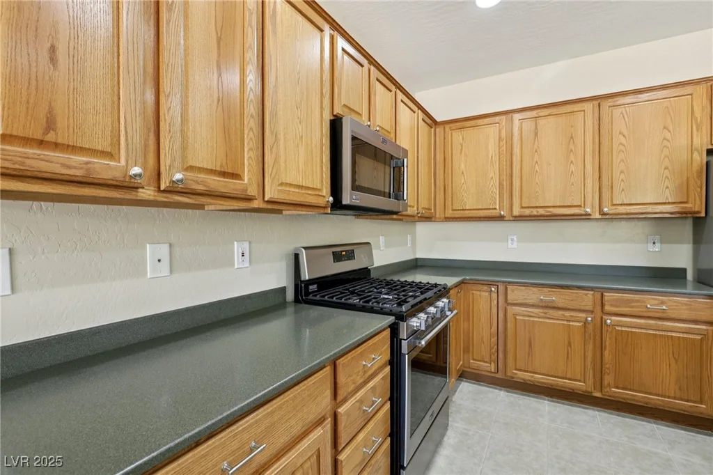 2555 Moonlight Valley, Henderson, NV 89044
