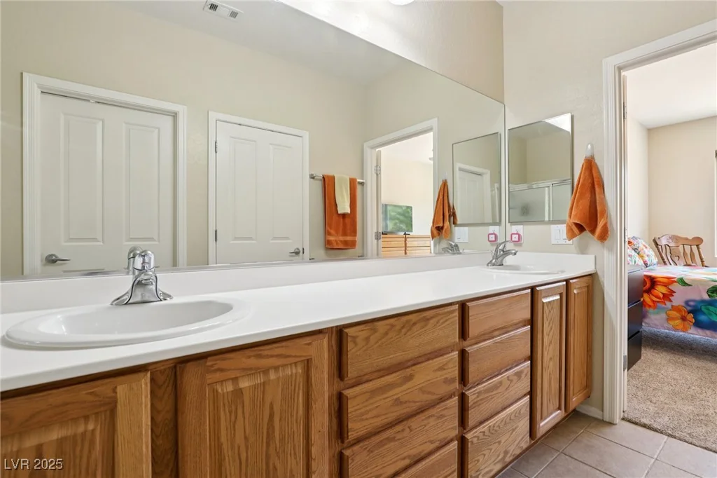 2555 Moonlight Valley, Henderson, NV 89044