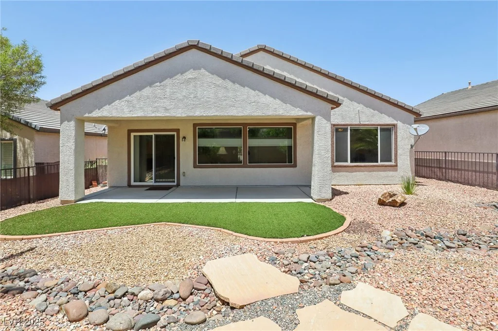 2555 Moonlight Valley, Henderson, NV 89044