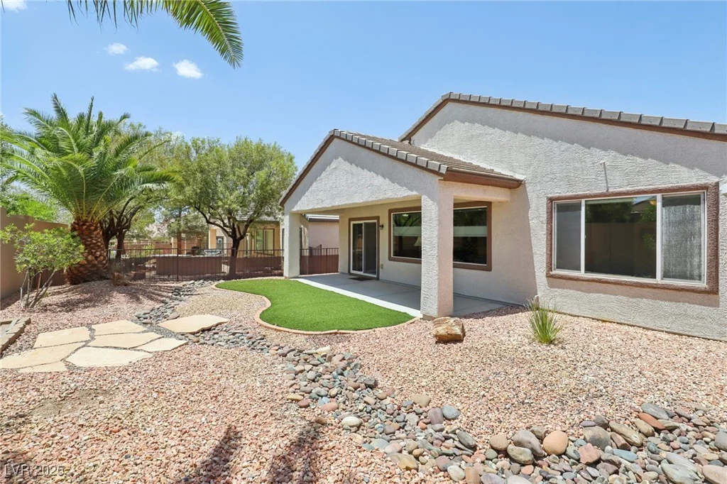 2555 Moonlight Valley, Henderson, NV 89044
