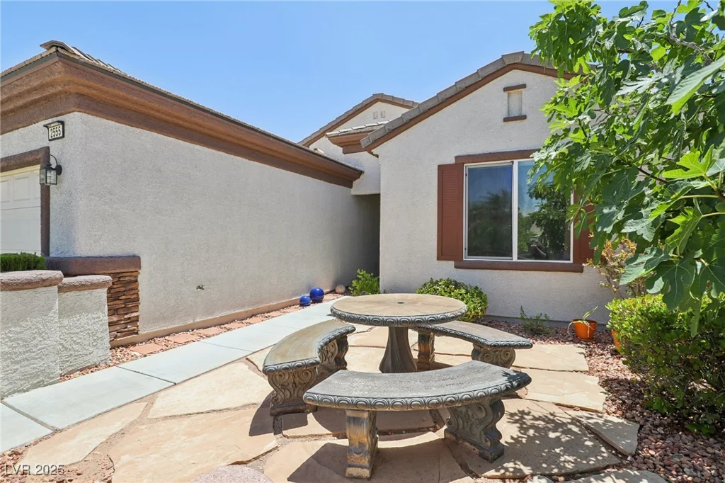 2555 Moonlight Valley, Henderson, NV 89044