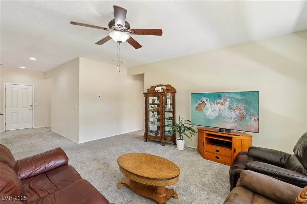 2555 Moonlight Valley, Henderson, NV 89044