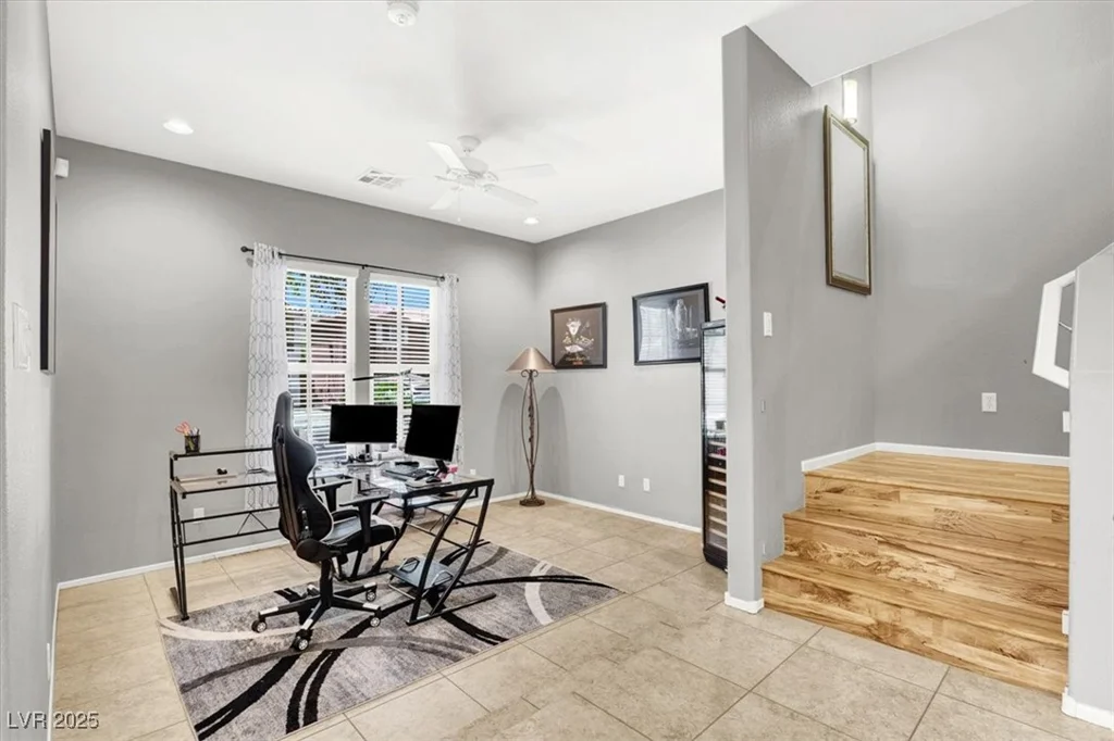 9408 Ironsend, Las Vegas, NV 89143