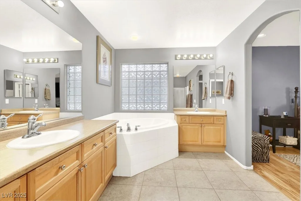 9408 Ironsend, Las Vegas, NV 89143