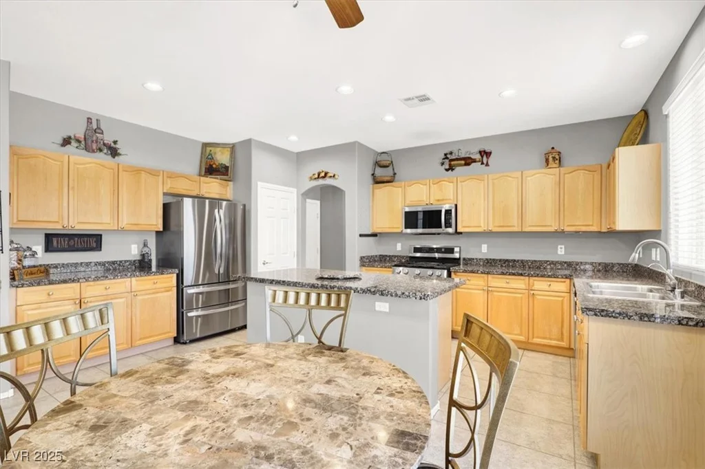 9408 Ironsend, Las Vegas, NV 89143
