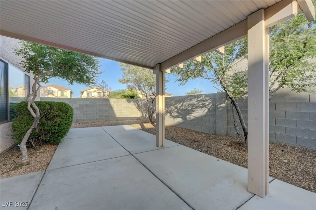 4751 Lone Grove, Las Vegas, NV 89139
