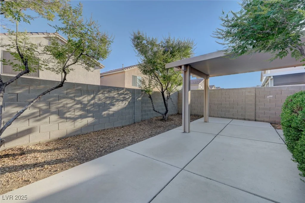 4751 Lone Grove, Las Vegas, NV 89139