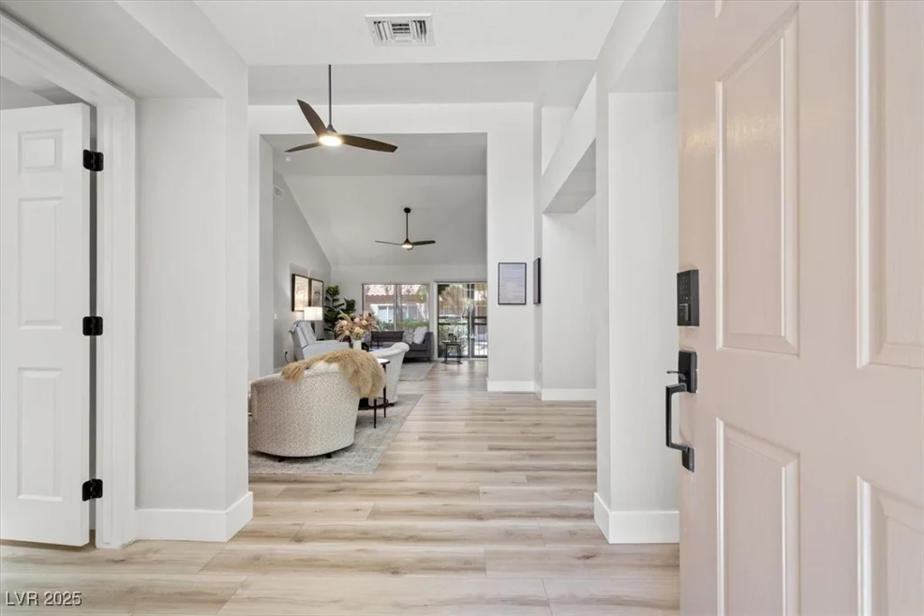 9540 Eagle Valley, Las Vegas, NV 89134
