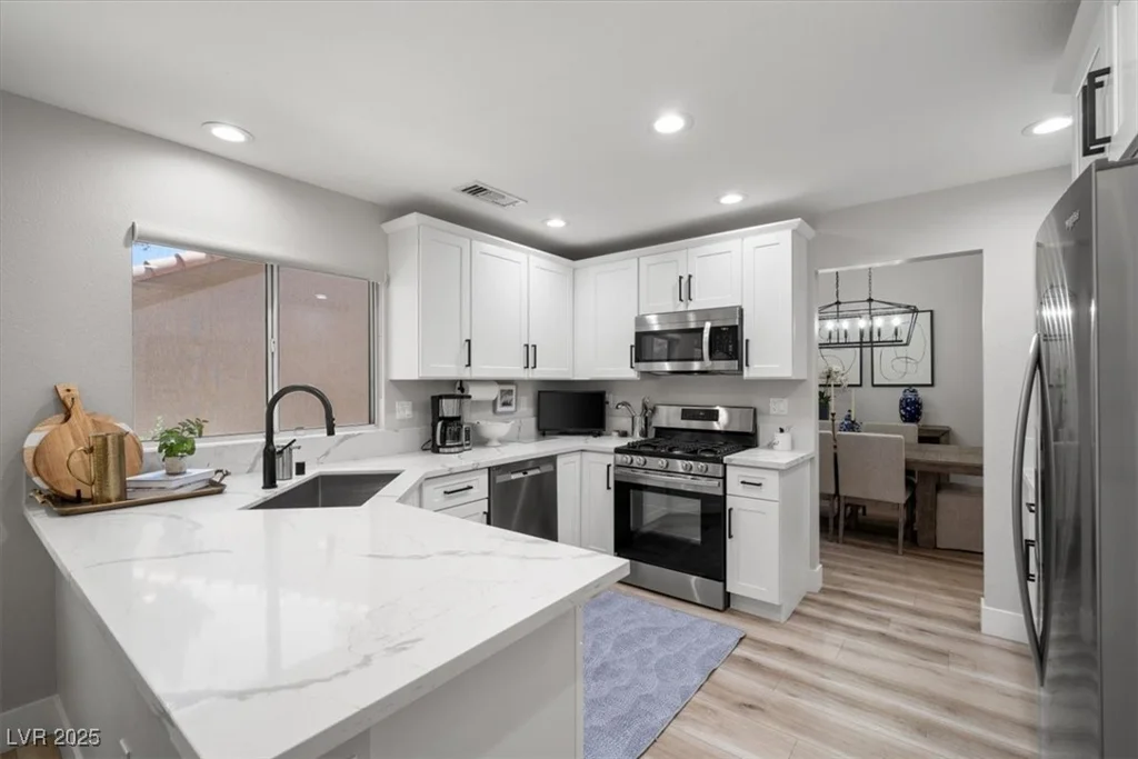 9540 Eagle Valley, Las Vegas, NV 89134