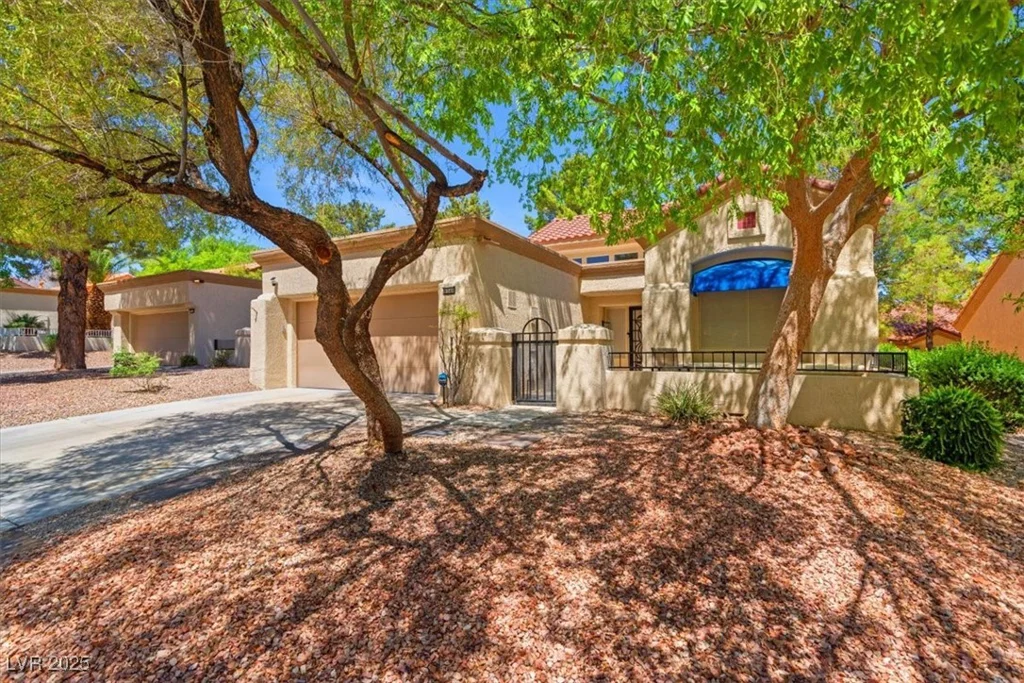 9540 Eagle Valley, Las Vegas, NV 89134