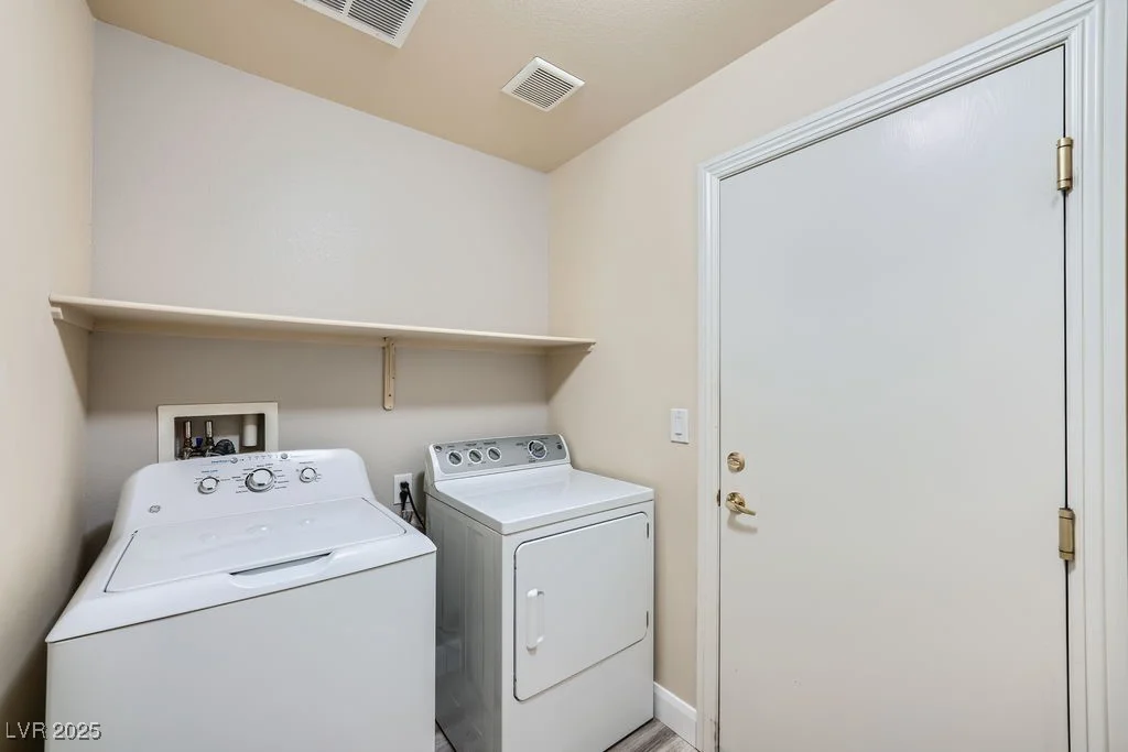 5817 Pirate Ship, North Las Vegas, NV 89031
