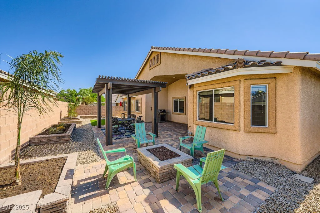 5817 Pirate Ship, North Las Vegas, NV 89031