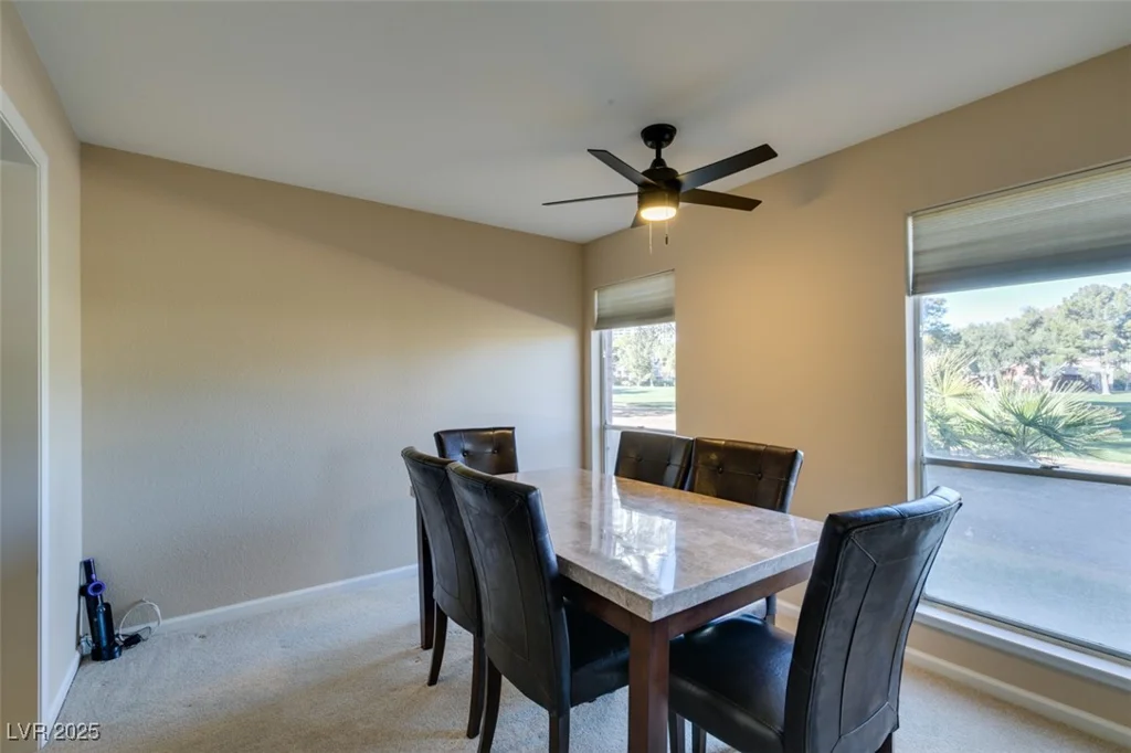 668 Oakmont, Las Vegas, NV 89109